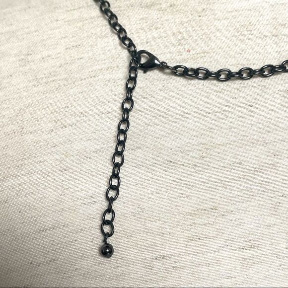 Multi strand black multi beaded necklace - Picture 6 of 8
